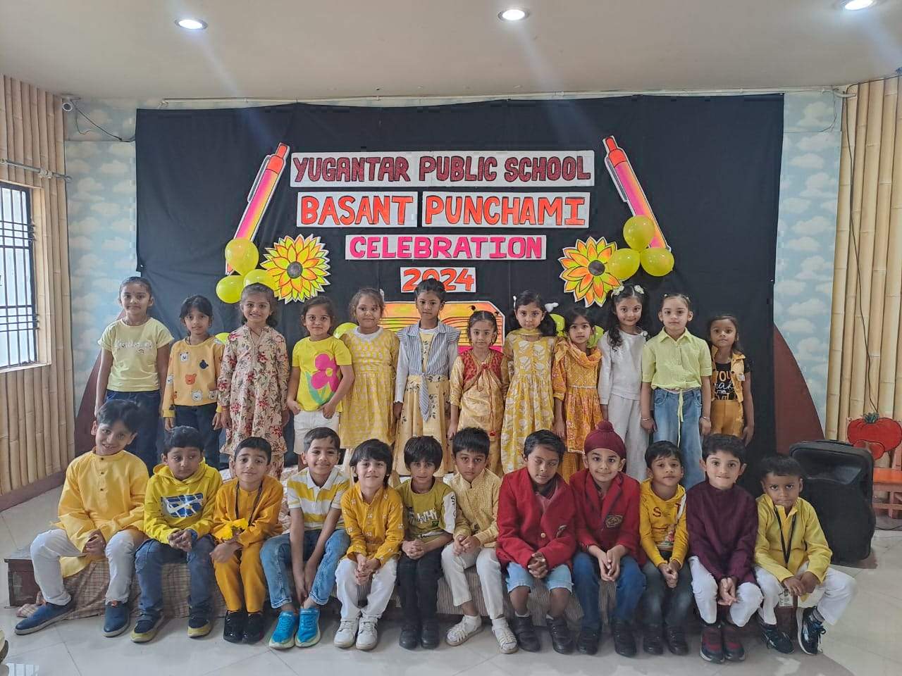 युगांतर किड्स के बच्चों ने मनाई बसंत पंचमी