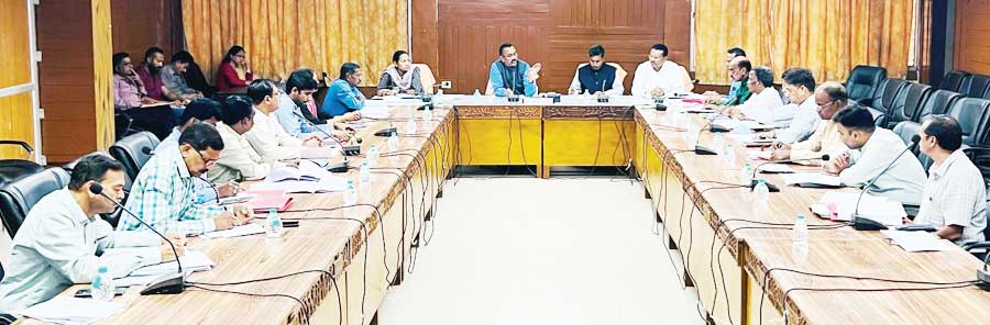 युवाओं को विकास की मुख्यधारा से जोडऩे पर बल युवाओं को विकास की मुख्यधारा से जोडऩे पर बल
