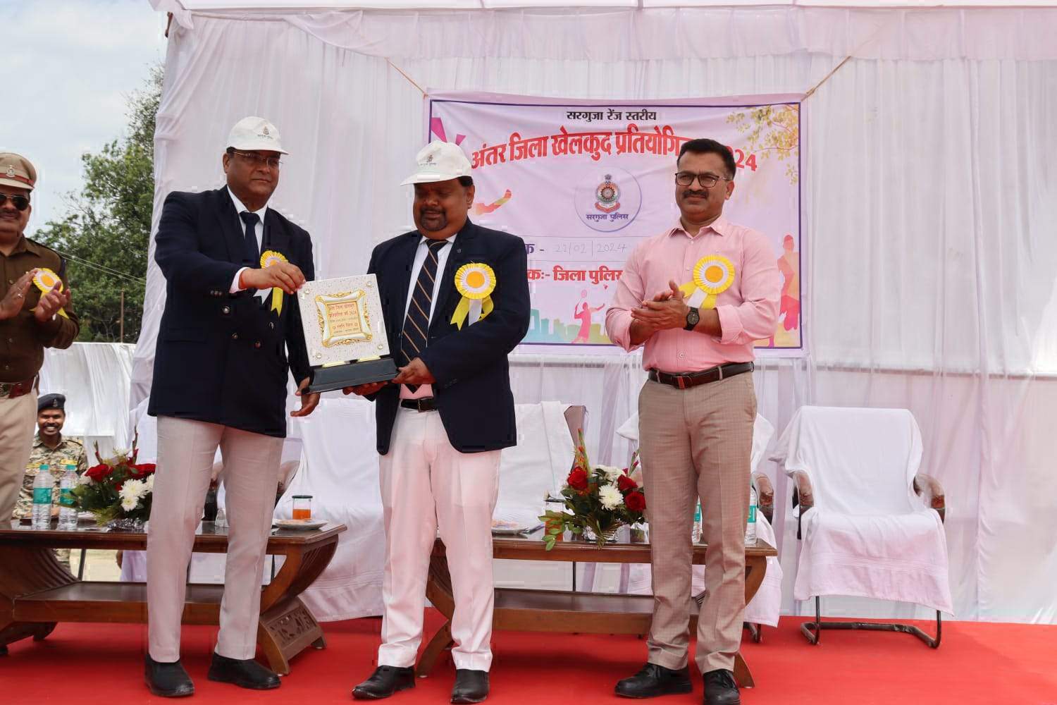 अंतर जिला खेलकूद प्रतियोगिता में बलरामपुर ओवर ऑल चैंपियन अंतर जिला खेलकूद प्रतियोगिता में बलरामपुर ओवर ऑल चैंपियन