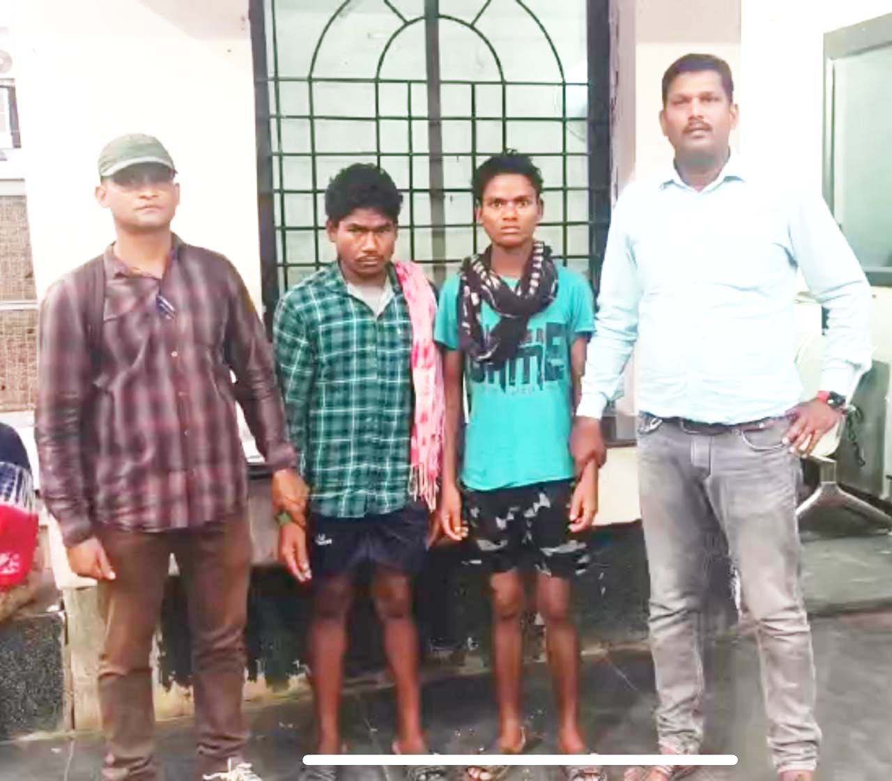 अरनपुर से दो नक्सली गिरफ्तार