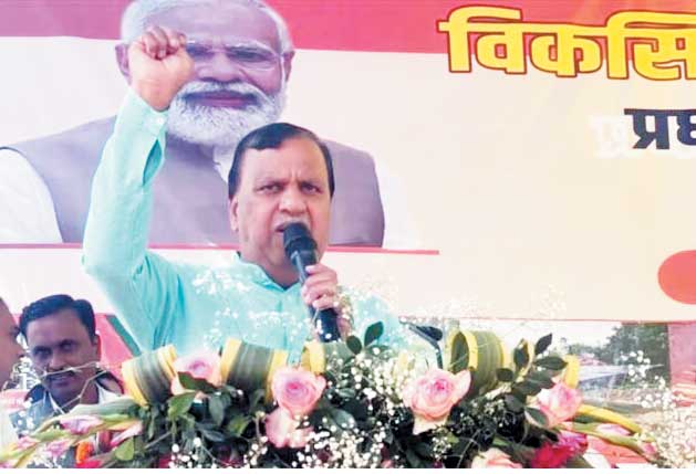 पीएम ने 10 परियोजनाओं का वर्चुअल लोकार्पण-शिलान्यास किया पीएम ने 10 परियोजनाओं का वर्चुअल लोकार्पण-शिलान्यास किया