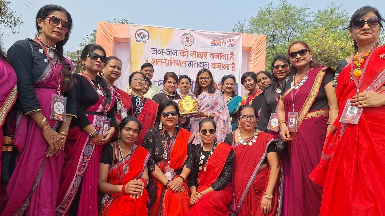 जन-जन को साक्षर बनाना है, शत-प्रतिशत मतदान कराना है