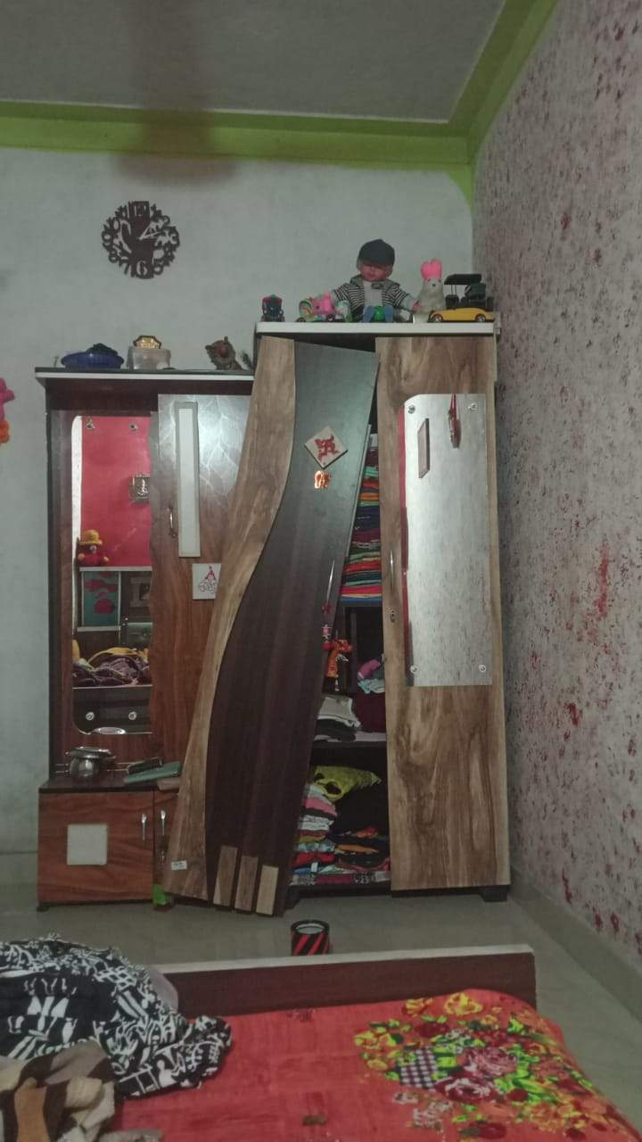 सूने मकान से नगदी समेत हजारों के गहने चोरी सूने मकान से नगदी समेत हजारों के गहने चोरी