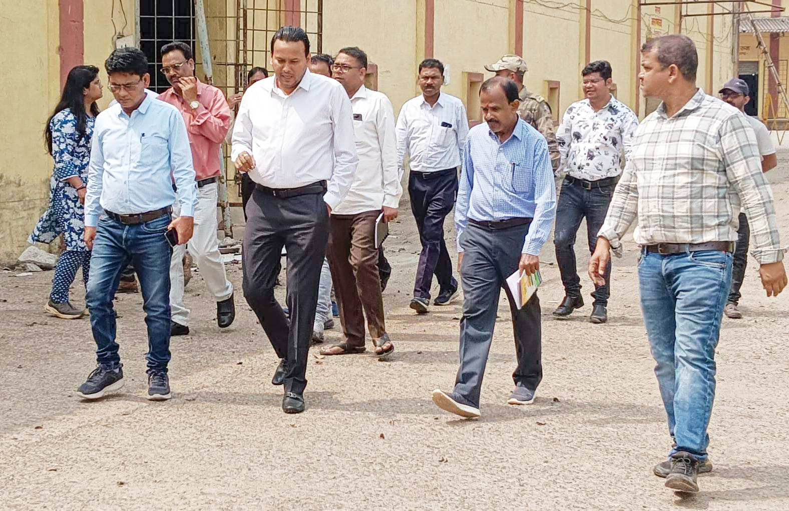 स्ट्रांग रूम का निरीक्षण