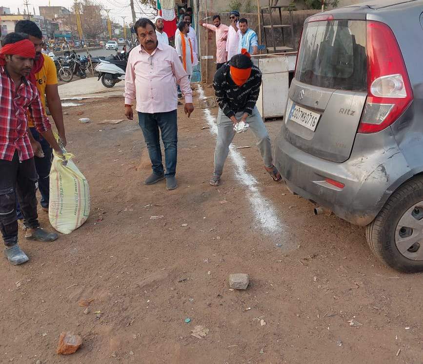 सण्डे मार्केट सुपेला को व्यवस्थित करने व्यापारियों का सहयोग आवश्यक-आयुक्त सण्डे मार्केट सुपेला को व्यवस्थित करने व्यापारियों का सहयोग आवश्यक-आयुक्त