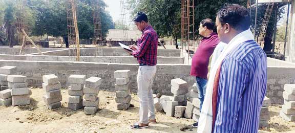 विकास कार्यों का लिया जायजा