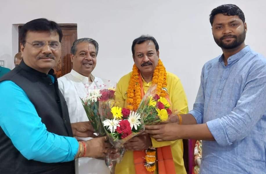 सांसद बघेल को टिकट मिलने पर दी बधाई