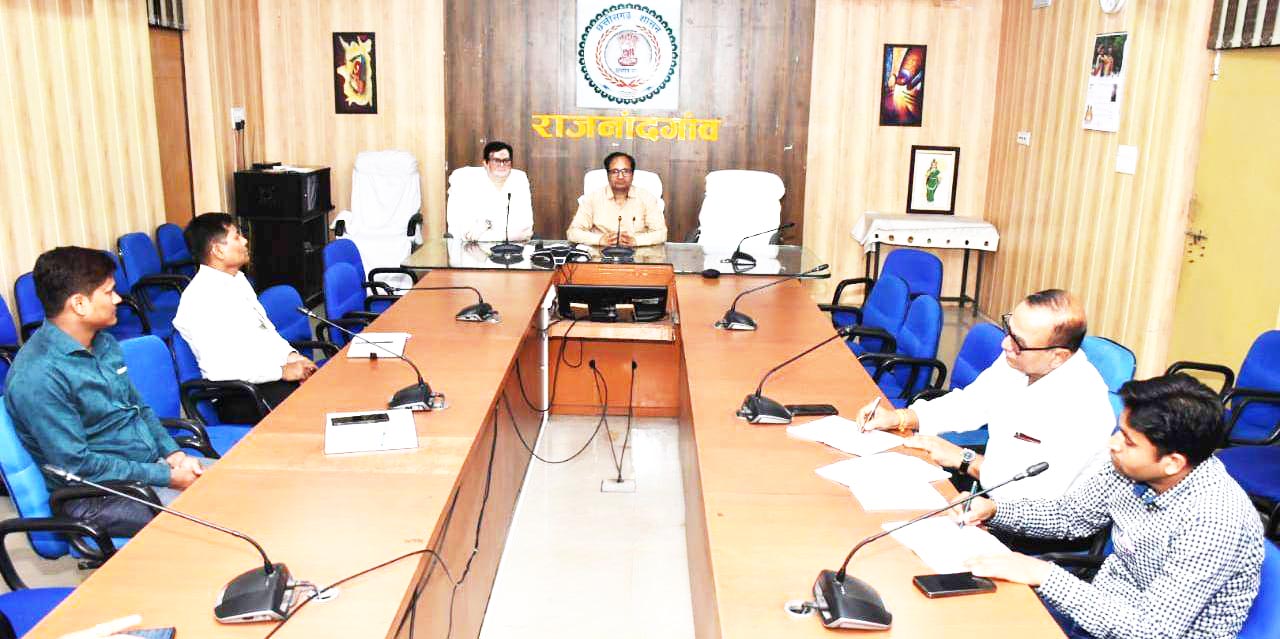 निरीक्षण के लिए टीमों को प्रशिक्षण निरीक्षण के लिए टीमों को प्रशिक्षण