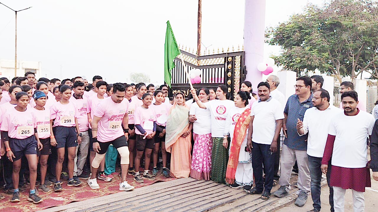 मैराथान में शामिल हुई पूर्व विधायक