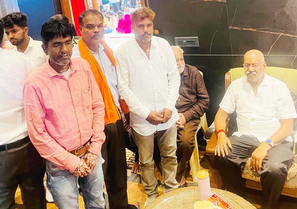 शिक्षा मंत्री की माता का निधन, श्रद्धांजलि 