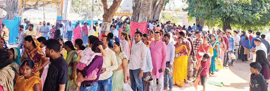 शिवालयों में भक्तों का तांता