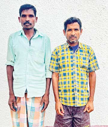 दो नक्सली गिरफ्तार