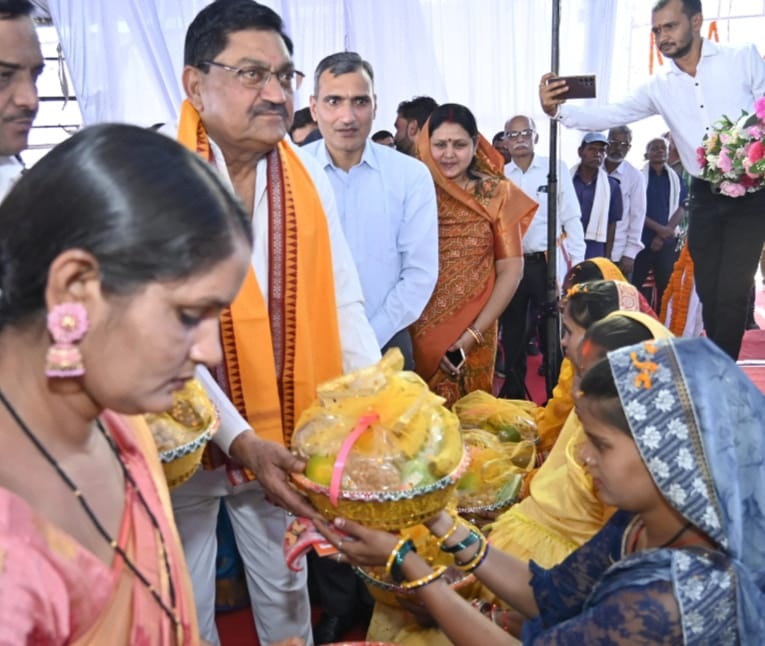 महतारी वंदन: 2.54 लाख से अधिक खाते में राशि अंतरित