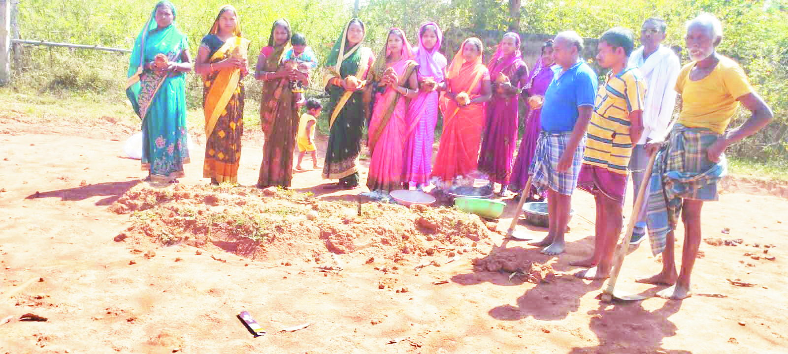 महिला दिवस पर मनरेगा महिला मजदूर, मितानिन का हुआ सम्मान