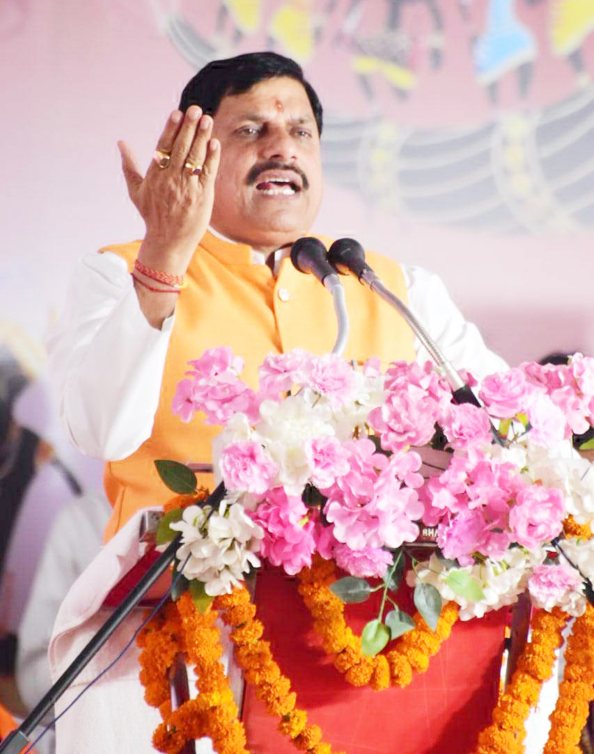 भाजपा जनता की सेवा करना जानती है - मोहन भाजपा जनता की सेवा करना जानती है - मोहन