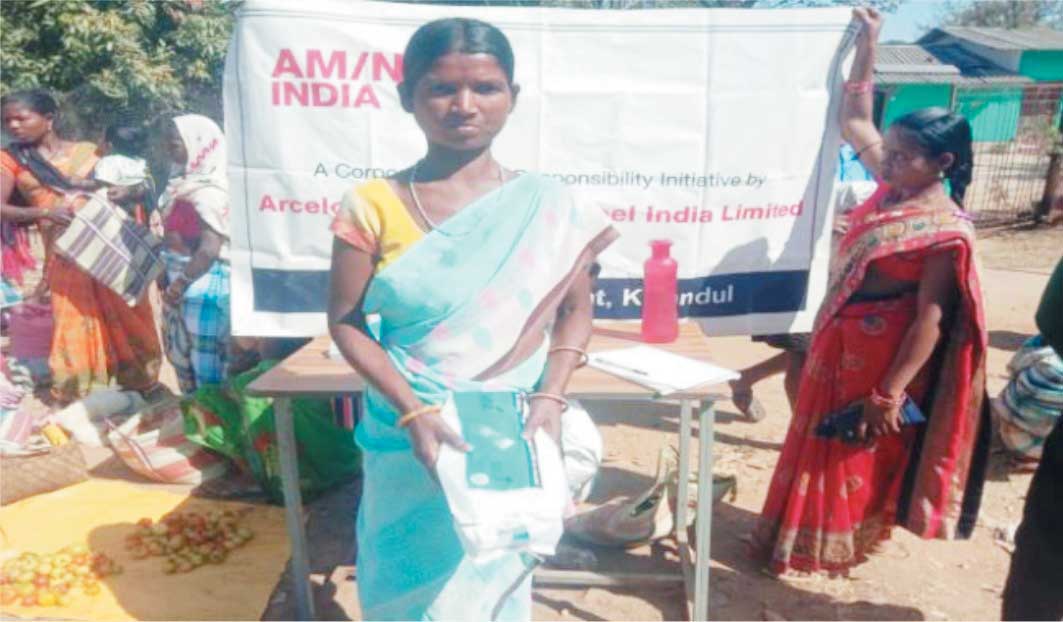 गांवों में मासिक धर्म स्वच्छता प्रबंधन पर जागरूकता कार्यक्रम