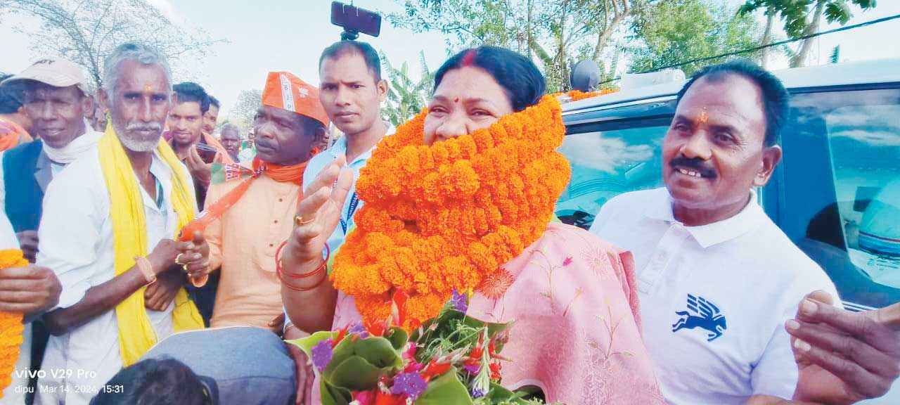 19 सडक़ों का विधायक ने किया एक साथ भूमिपूजन