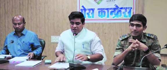युवाओं के बाद कांग्रेस की महिलाओं-किसानों के लिए 5-5 गारंटी युवाओं के बाद कांग्रेस की महिलाओं-किसानों के लिए 5-5 गारंटी