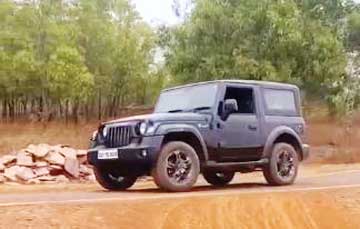 19 लाख की गाड़ी का टेस्ट ड्राइव के दौरान लेकर भागे