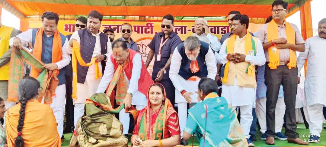 सीएम ने 3 महीने के कार्यकाल की उपलब्धियां गिनाईं