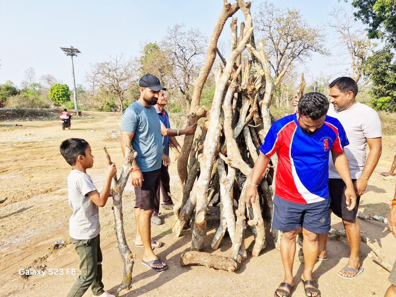 समरसता की मिसाल है नकुलनार की होली