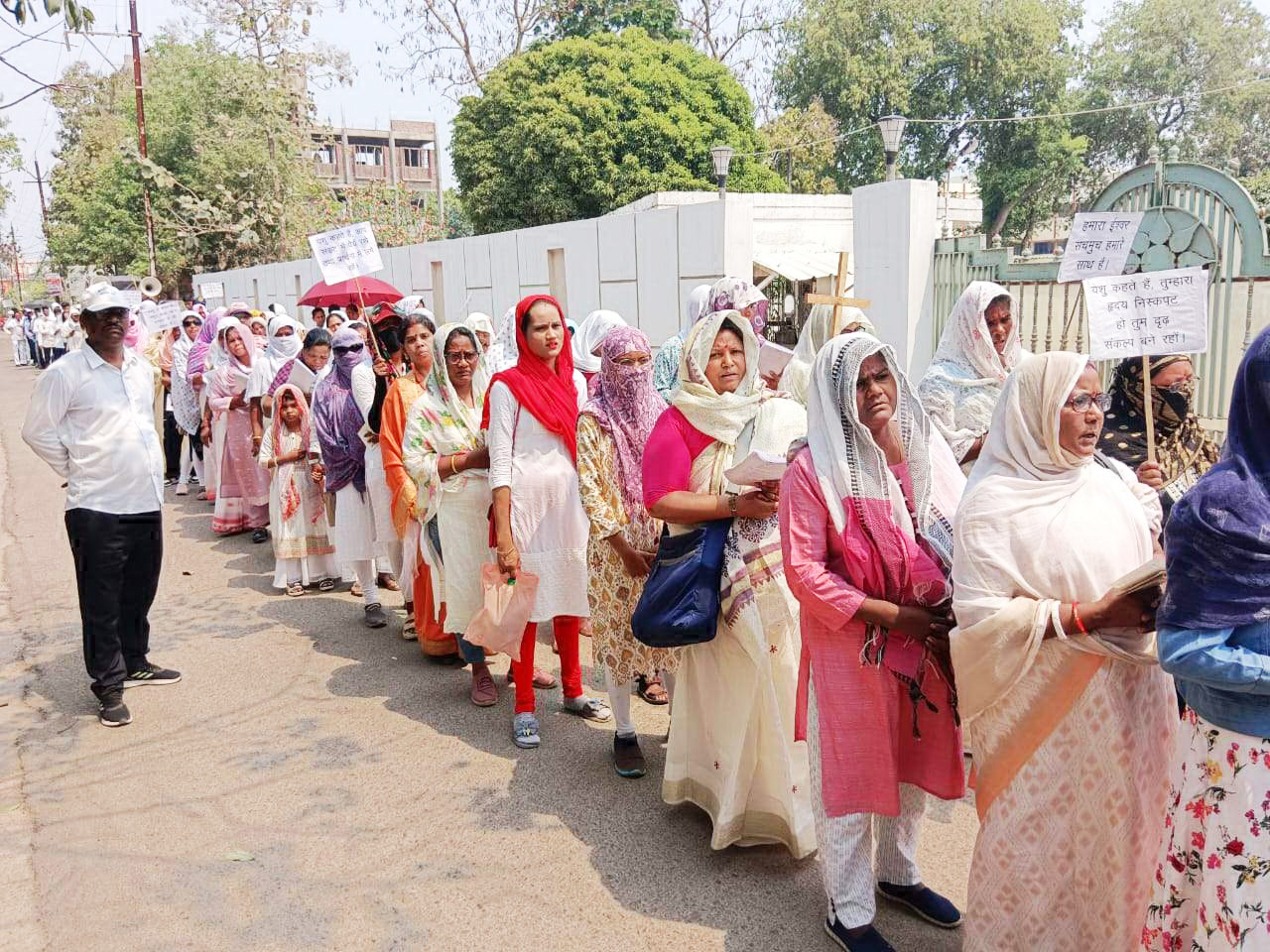 गुड फ्राइडे पर निकाली रैली