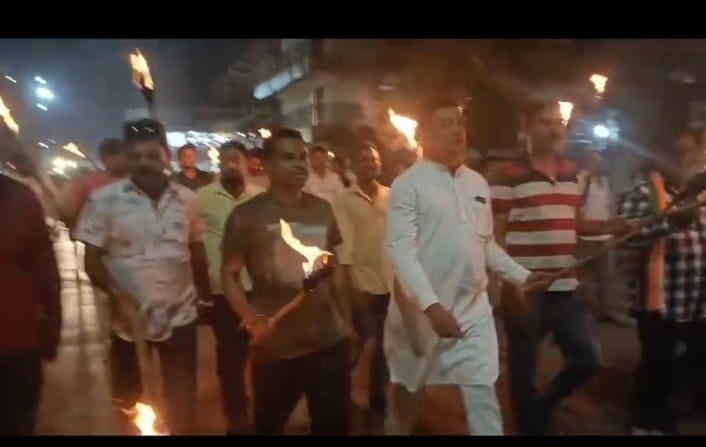 कांग्रेस की मशाल रैली