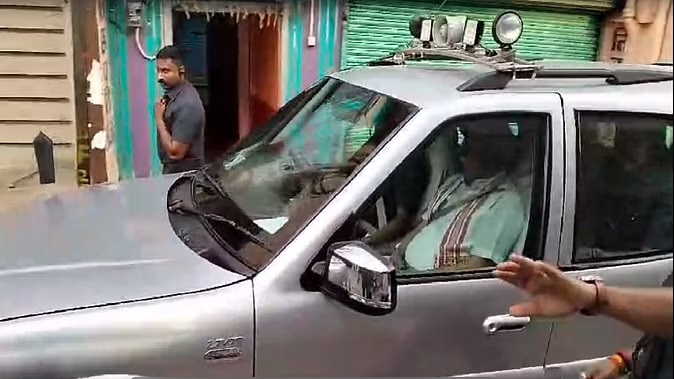 चुनाव के बीच आरएसएस प्रमुख भागवत बिलासपुर पहुंचे, विधायक व स्वयंसेवकों ने की मुलाकात