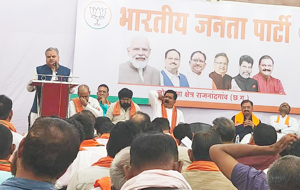 भारत को विश्व गुरु बनाने यह चुनाव सबसे बड़ी चुनौती है-जामवाल भारत को विश्व गुरु बनाने यह चुनाव सबसे बड़ी चुनौती है-जामवाल