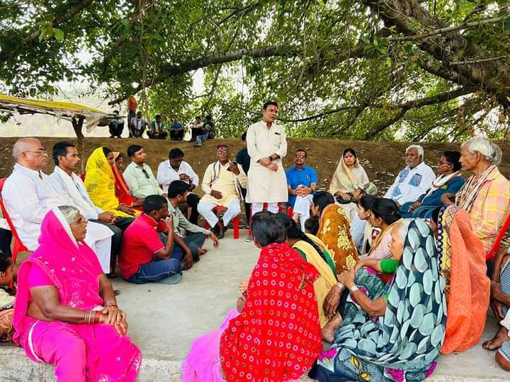 धमतरी के डुबान गांवों में कांग्रेस का जनसंपर्क