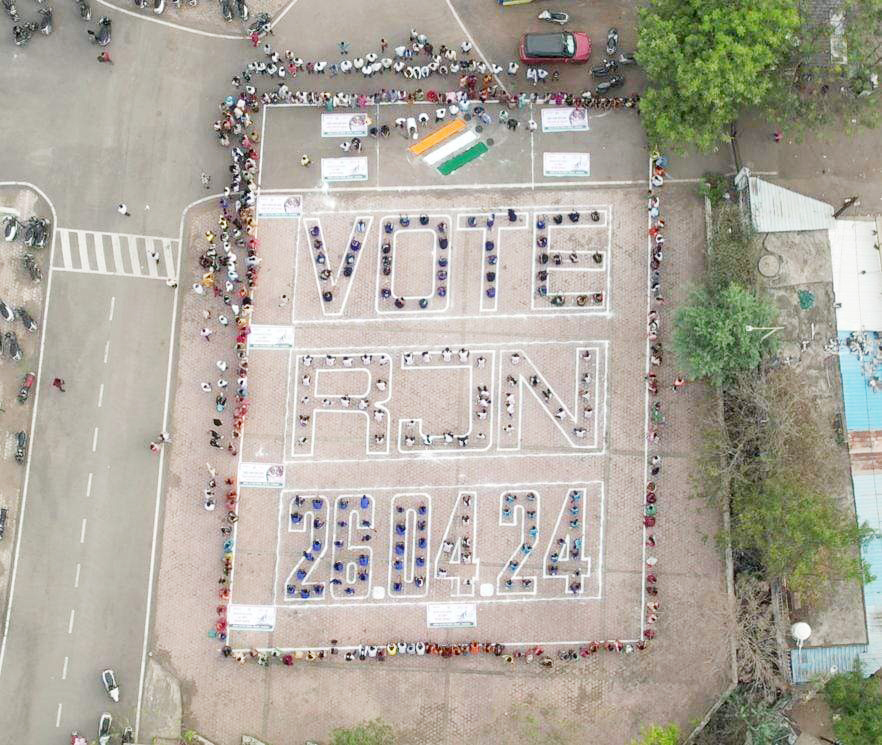 कलेक्टर ने दिलाई मतदाता जागरूकता की शपथ