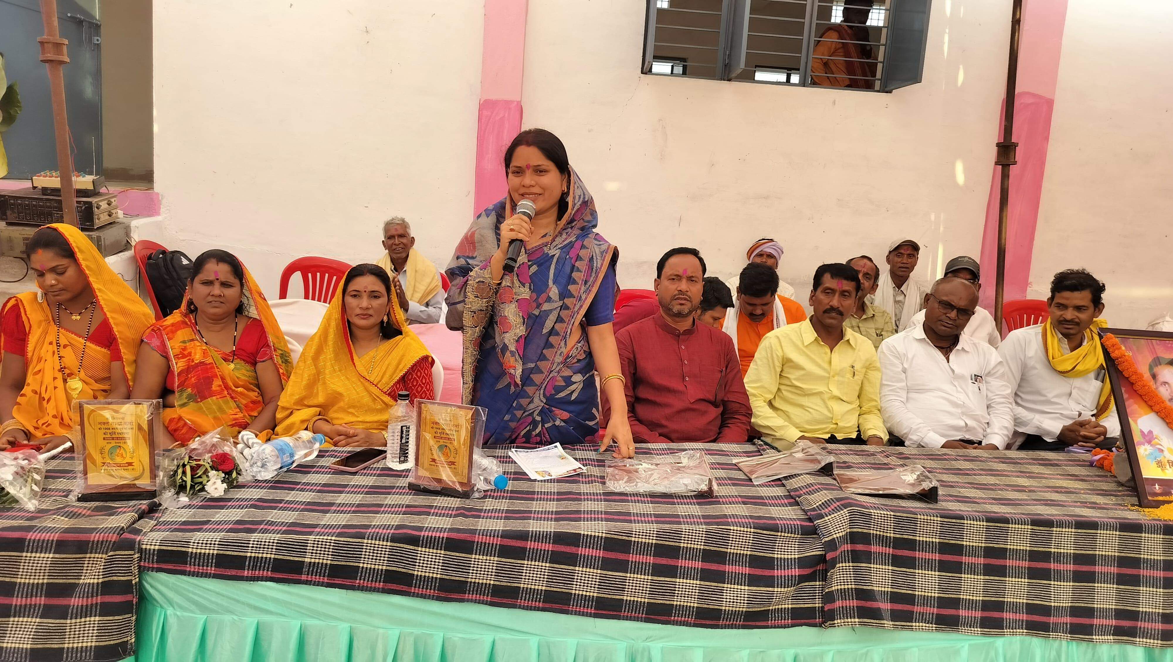 मां कर्मा के प्रांगण में प्रतिदिन जलाए मातृशक्ति आस्था के एक दीप- रंजना