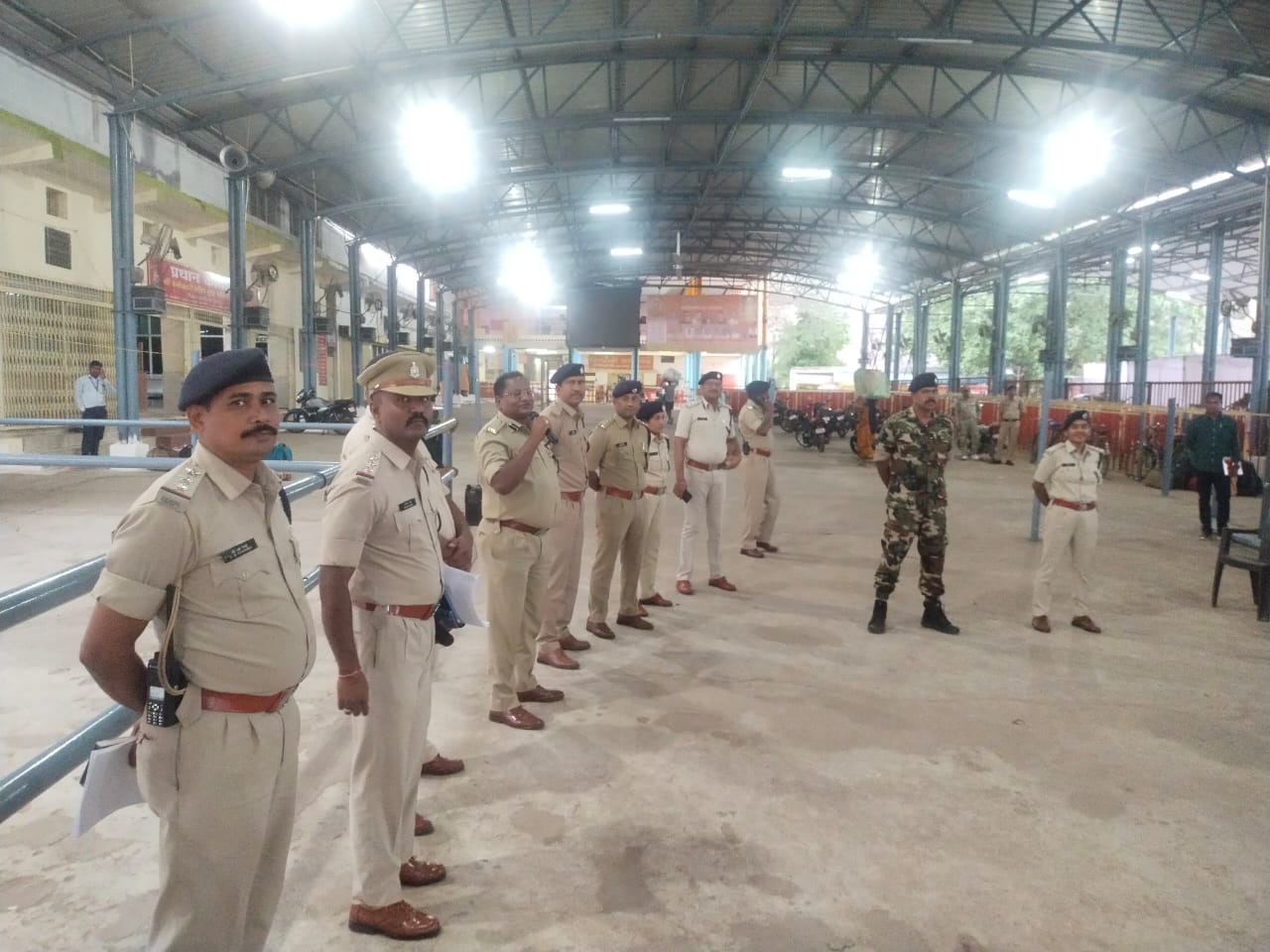नवरात्र पर 800 जवान रहेंगे तैनात नवरात्र पर 800 जवान रहेंगे तैनात