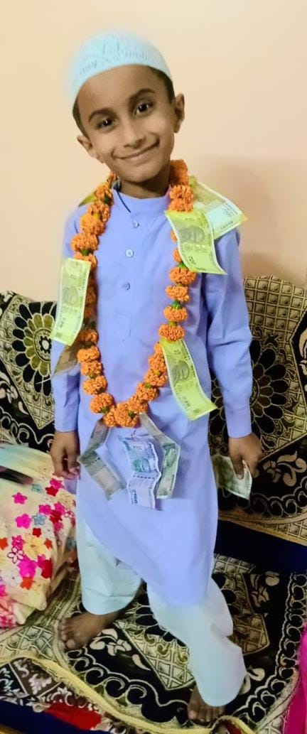 7 वर्ष के मोहम्मद हुसैन  ने रखा  15 दिन रोजा