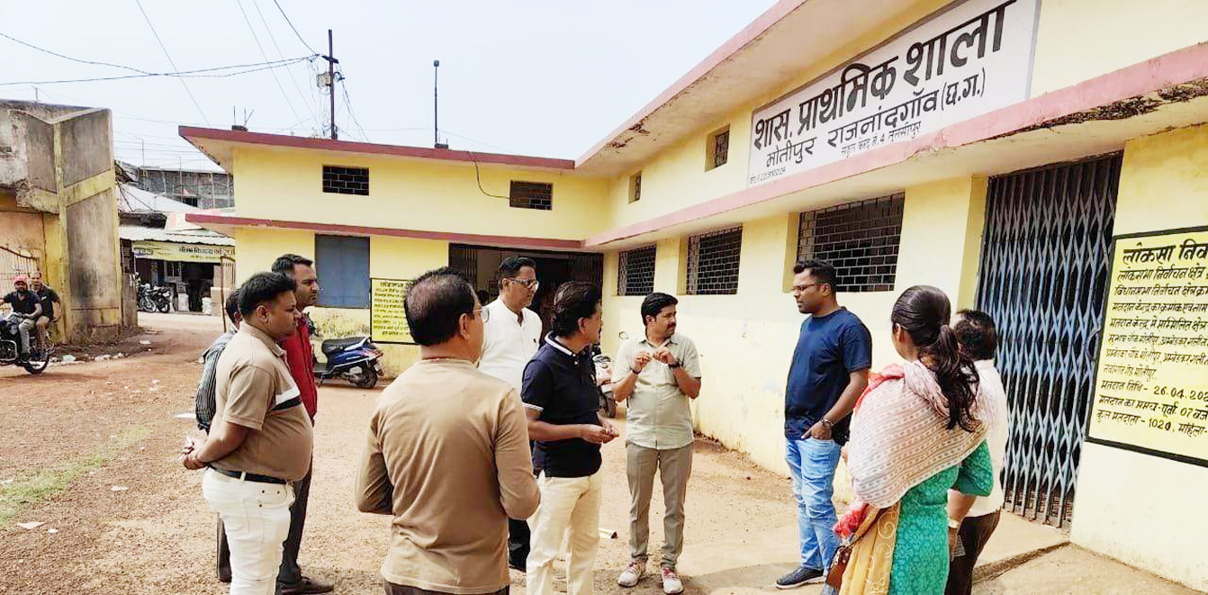 लापरवाही पर ठेकेदार की राशि में कटौती लापरवाही पर ठेकेदार की राशि में कटौती