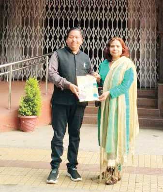 अजय चतुर्वेदी की लोक कथा राज्य की 16 मातृ भाषाओं में प्रकाशित