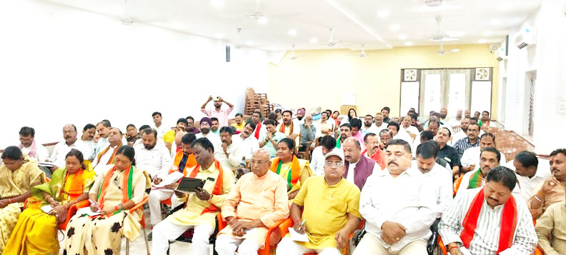जीतने के लिए जी तोड़ मेहनत करनी है- नबीन जीतने के लिए जी तोड़ मेहनत करनी है- नबीन