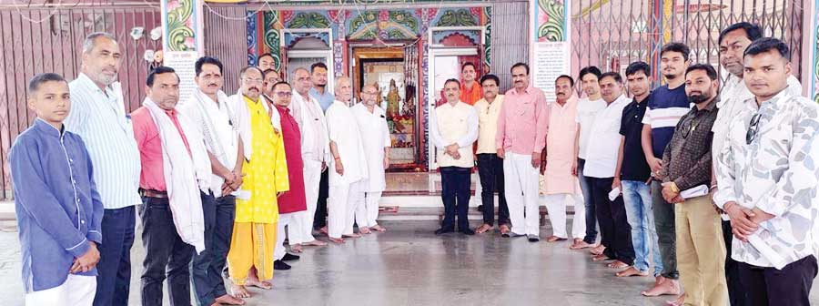 सर्व ब्राह्मण समाज की बैठक विभिन्न विषयों पर चर्चा