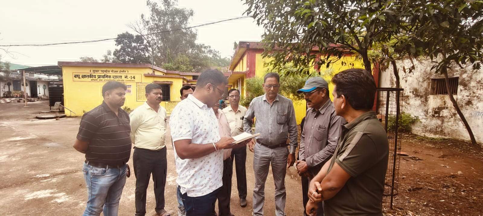 स्कूलों में मतदान केंद्र पर व्यवस्था करें दुरूस्त-आयुक्त स्कूलों में मतदान केंद्र पर व्यवस्था करें दुरूस्त-आयुक्त