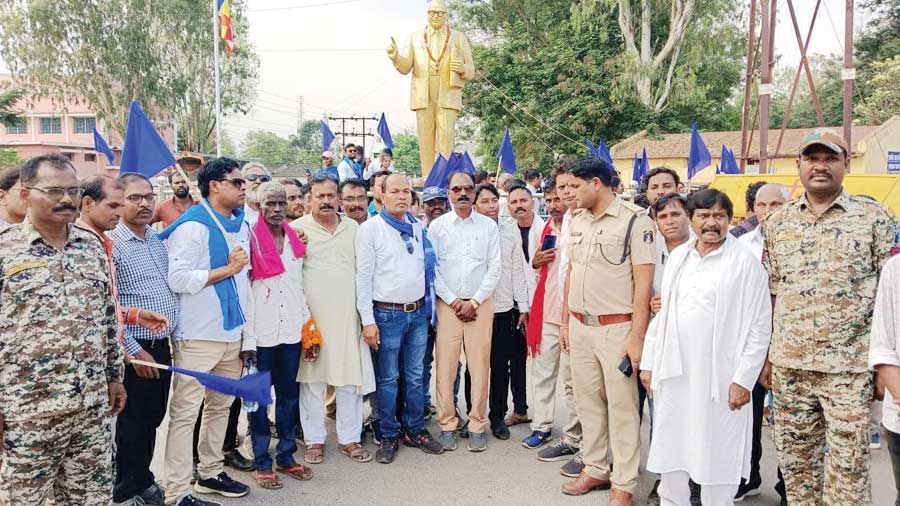 डॉ. अंबेडकर की जयंती हर्षोल्लास के साथ मनाई डॉ. अंबेडकर की जयंती हर्षोल्लास के साथ मनाई