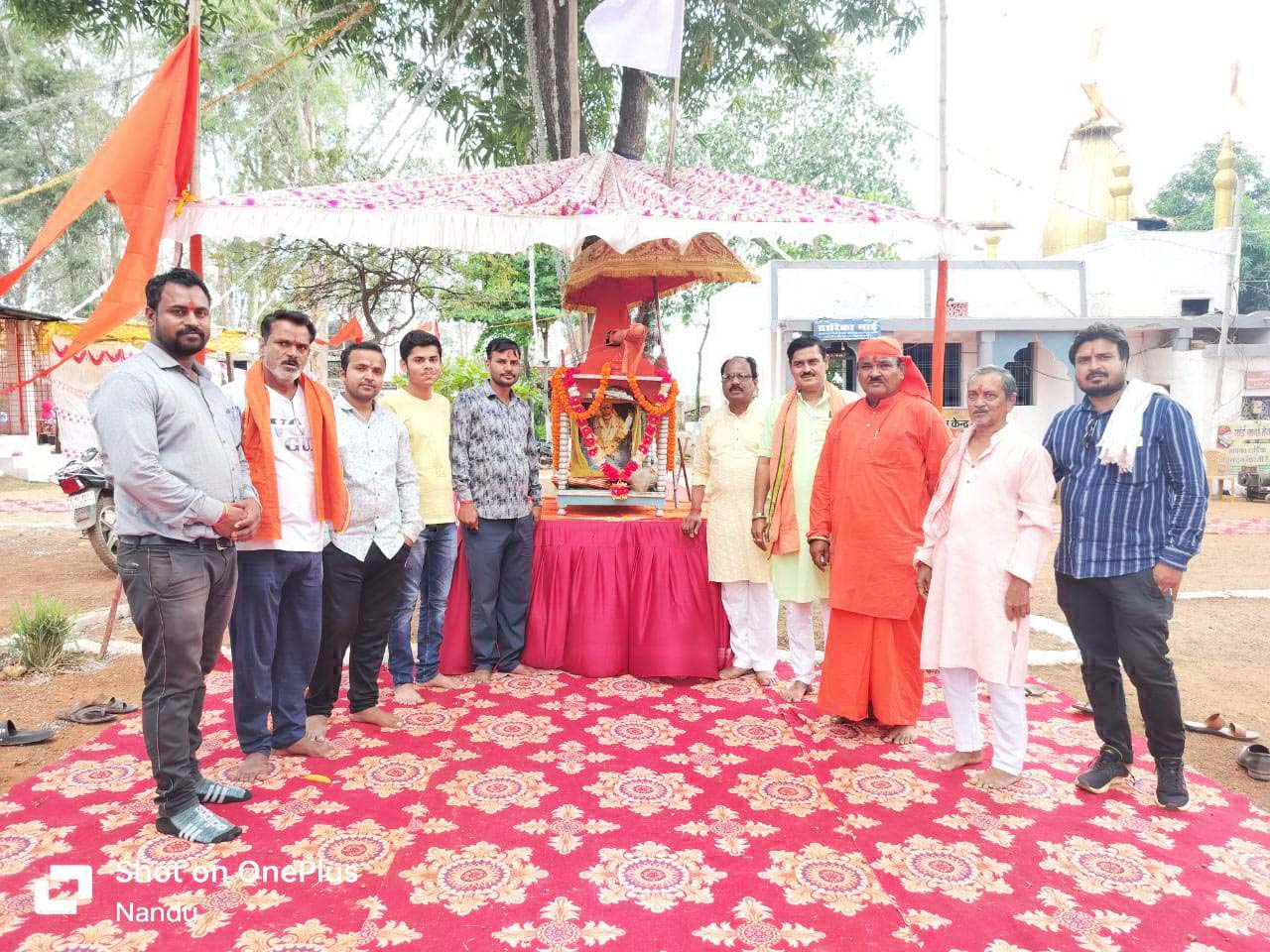 रामनवमी पर भक्तों ने निकाली साई की पालकी