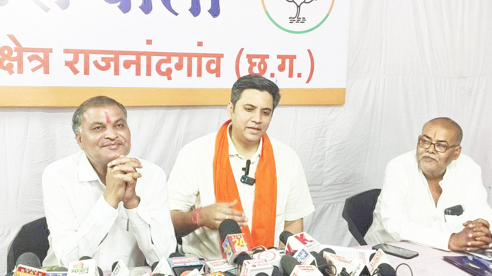 भूपेश ने विकास के फंड को सीएम बनते ही मंगा लिया था-मधुसूदन भूपेश ने विकास के फंड को सीएम बनते ही मंगा लिया था-मधुसूदन