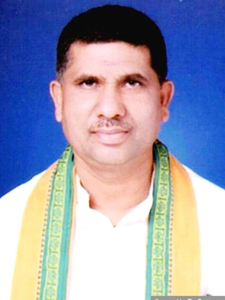 कमल का बटन दबाने से किसानों को मिलती रहेगी सम्मान निधि और महिलाओं को महतारी वंदन की राशि - जंघेल कमल का बटन दबाने से किसानों को मिलती रहेगी सम्मान निधि और महिलाओं को महतारी वंदन की राशि - जंघेल