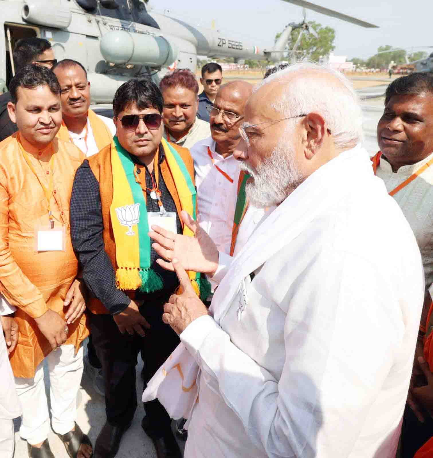 पीएम मोदी से मिले भाजपा नेता