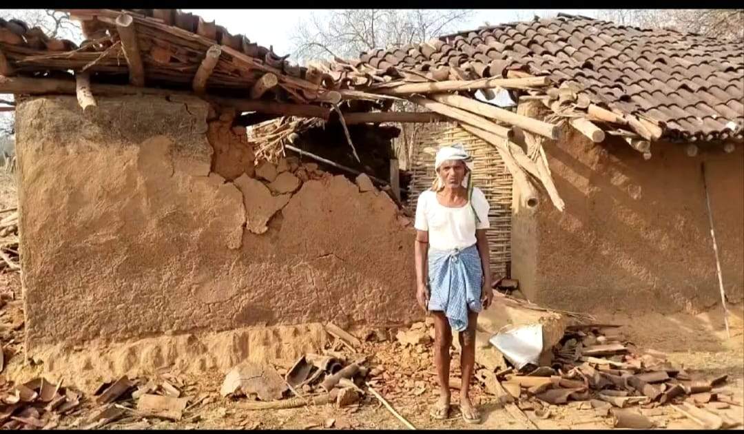 हाथीदल ने घरों को किया क्षतिग्रस्त