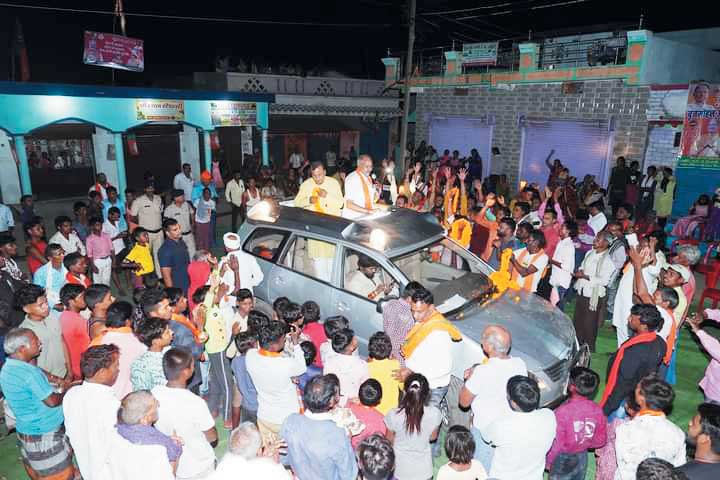 बृजमोहन ने ग्रामीण क्षेत्र में किया जनसंपर्क