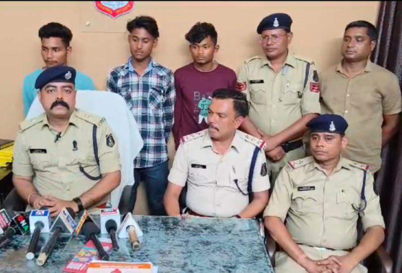 दोहरे हत्याकांड का खुलासा, नाबालिग सहित 5 गिरफ्तार