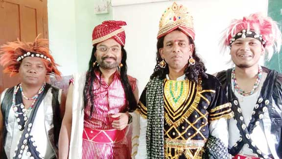 स्कूल में नाटक ‘यम है हम ’ का मंचन, मिली सराहना स्कूल में नाटक ‘यम है हम ’ का मंचन, मिली सराहना