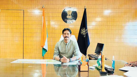 कलेक्टर-एसपी ने की मतदान की अपील