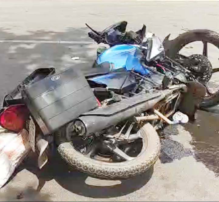 सडक़ दुर्घटना में युवक की मौत